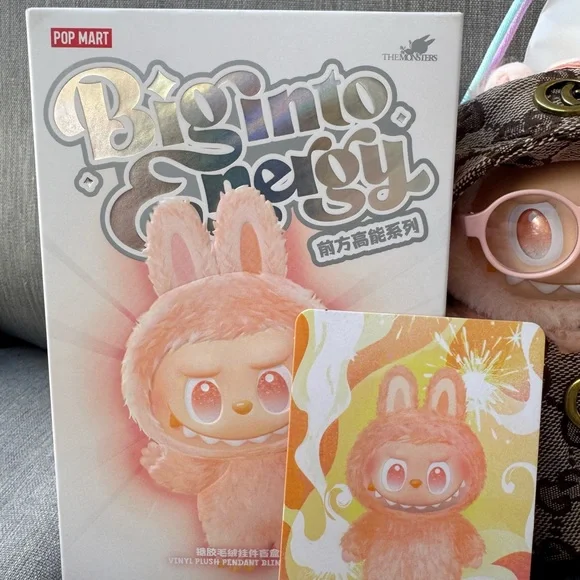 ✨POP MART Big Into Energy Happiness Labubu with Outfit - Picture 6 of 7